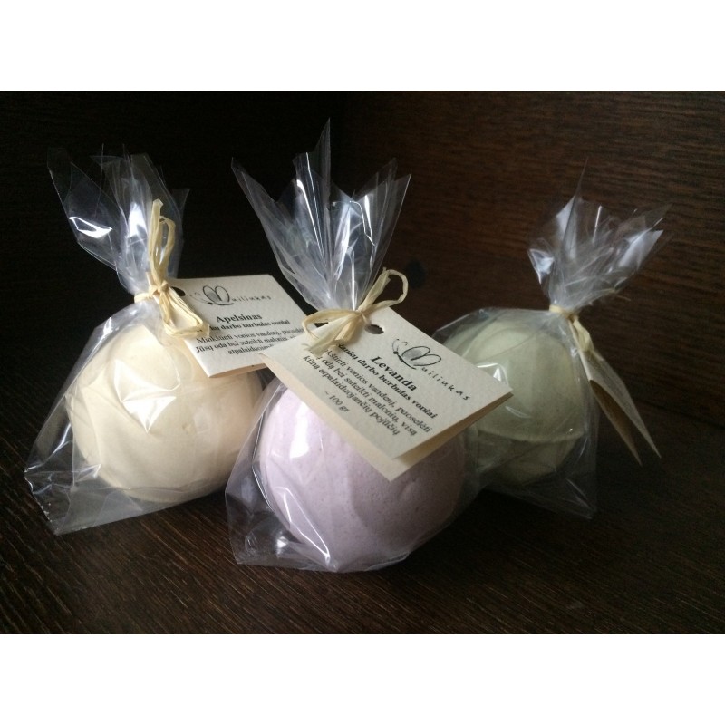 Natural handmade bath bomb