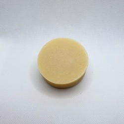 Natural shampoo bar for dogs, with oat milk